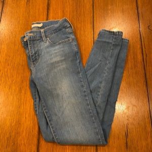 Levi’s Super Skin light blue Jean